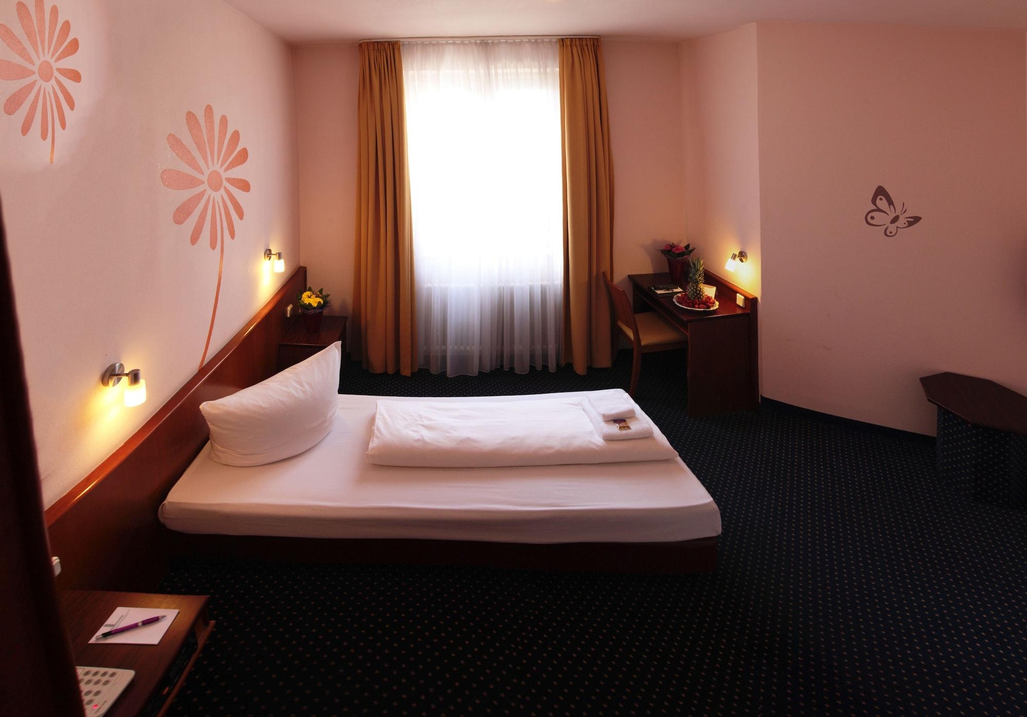 Hotel Residenz Duesseldorf Ngoại thất bức ảnh
